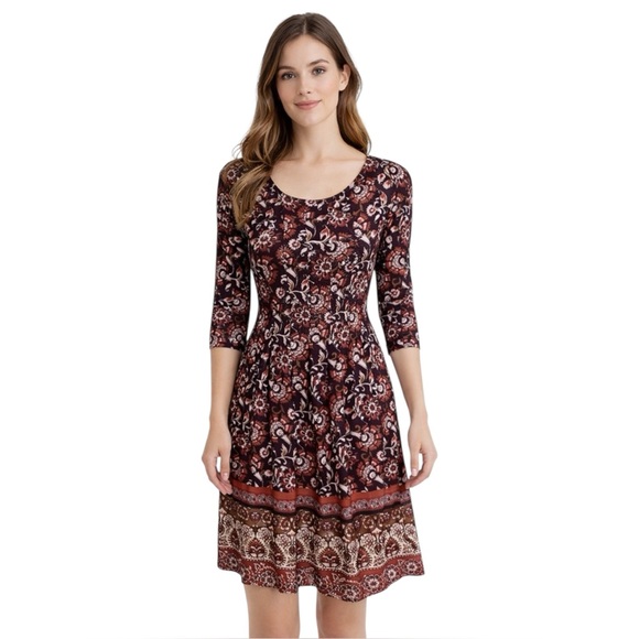Shelby & Palmer Dresses & Skirts - Shelby & Palmer Burgundy Floral Fit & Flare Midi Dress 3/4 Sleeve Women’s Small